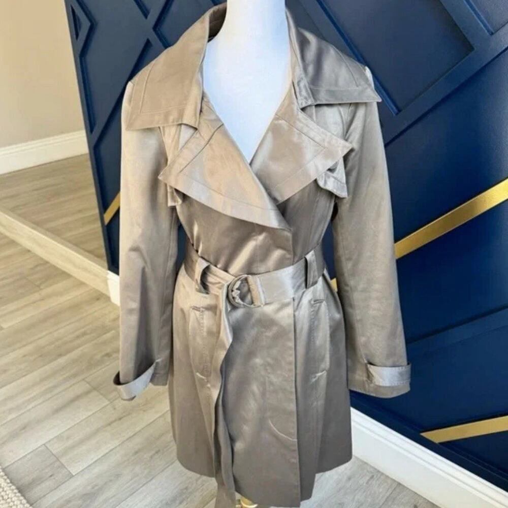 Bebe Trenchcoat Double Breast light gold Silky Finish S